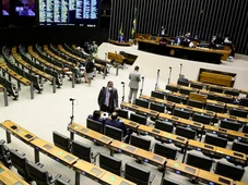 Imagem - Trabalhadores que atuam em pé podem ter direito a pausa a cada 90 minutos