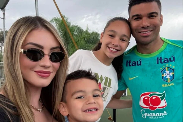 Casemiro e a família