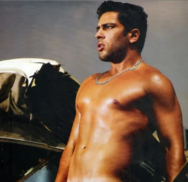 Claudio Andrade em ensaio para a "G Magazine" em 2008 por Reprodução