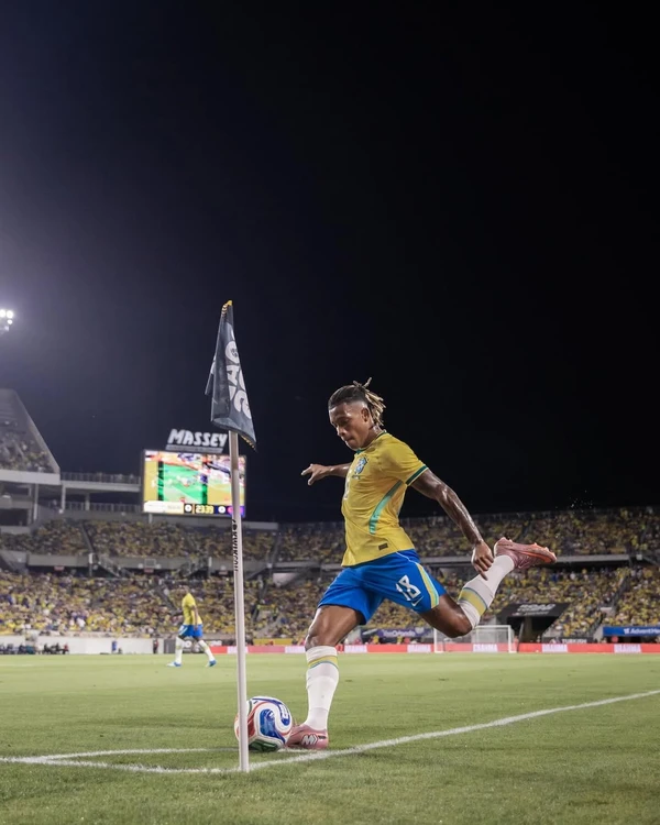 Danilo foi destaque em amistosos e vai para a Copa do Mundo por Reprodução/Redes Sociais