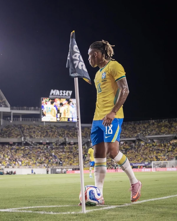 Danilo foi destaque em amistosos e vai para a Copa do Mundo por Reprodução/Redes Sociais