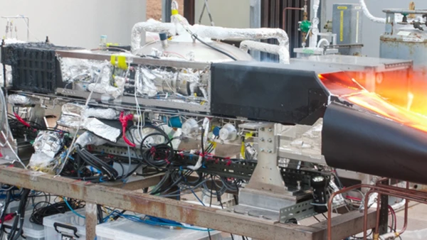 Pesquisadores analisaram o desempenho do motor a hidrogênio em um cenário de velocidade extrema e alta temperatura por Divulgação/JAXA