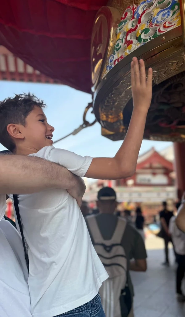 Registros de Sophie Charlotte com família no Japão por Reprodução/Instagram