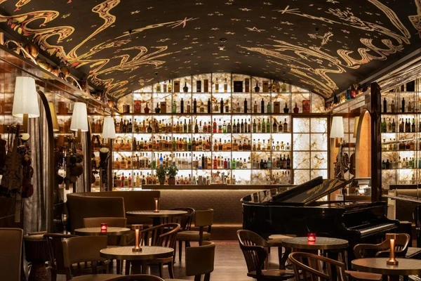 Restaurantes disputados, chefs renomados e pratos autorais transformaram o Rosewood em um dos endereços gastronômicos mais desejados de São Paulo por Divulgação/Booking;com