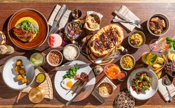 Restaurantes disputados, chefs renomados e pratos autorais transformaram o Rosewood em um dos endereços gastronômicos mais desejados de São Paulo por Divulgação/Booking;com