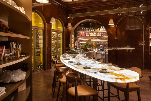Restaurantes disputados, chefs renomados e pratos autorais transformaram o Rosewood em um dos endereços gastronômicos mais desejados de São Paulo por Divulgação/Booking;com