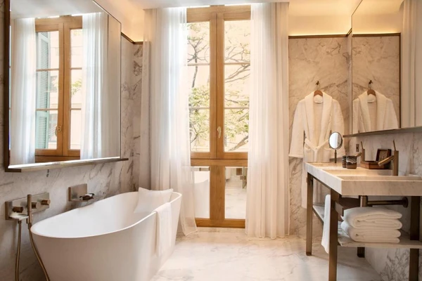 Rosewood São Paulo mistura hotelaria de ultra luxo, arte e gastronomia em diárias que ultrapassam R$ 14 mil por Divulgação/Booking.com