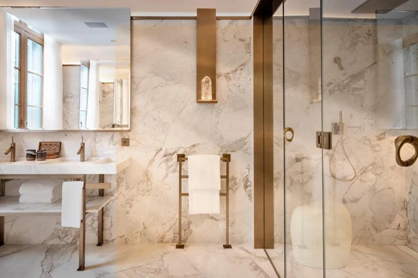 Rosewood São Paulo mistura hotelaria de ultra luxo, arte e gastronomia em diárias que ultrapassam R$ 14 mil por Divulgação/Booking.com