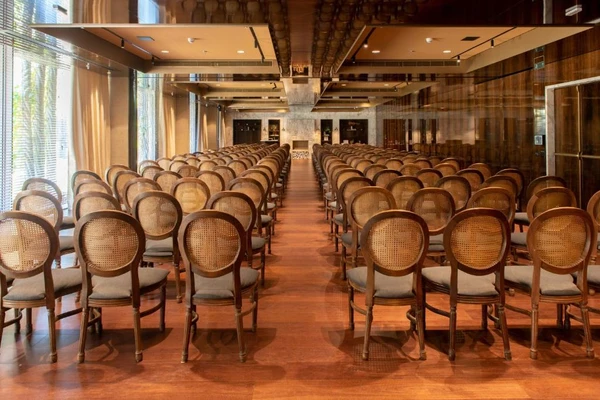 Rosewood São Paulo mistura hotelaria de ultra luxo, arte e gastronomia em diárias que ultrapassam R$ 14 mil por Divulgação/Booking.com