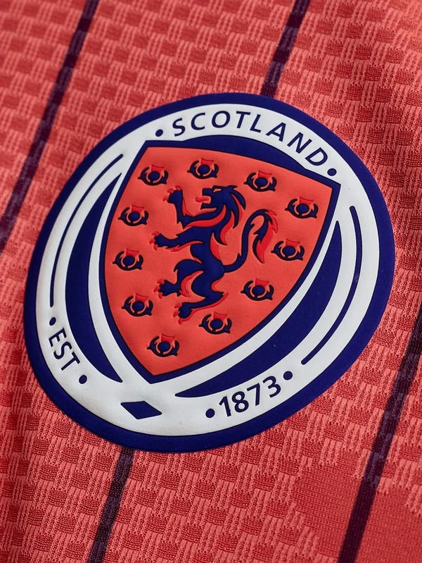Uniforme da Esócia para Copa do Mundo 2026 por Reprodução