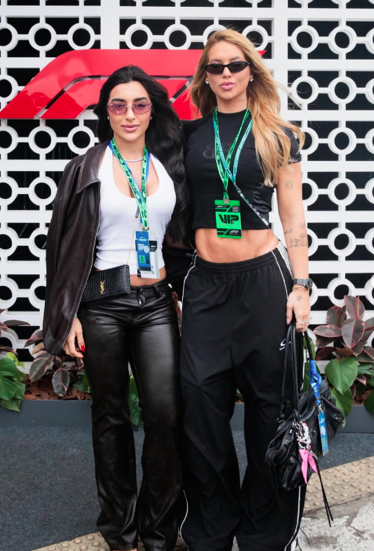 Virginia e sua amiga Duda Freire por Reprodução | Instagram