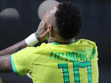 Imagem - CBF recebe laudo sobre lesão de Neymar e fará nova avaliação antes da Copa