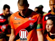 Imagem - Ex-goleiro do Vitória procura emprego pelo Linkedin