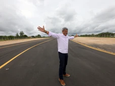 Imagem - Racionamento de asfalto no governo Jerônimo, o gabinete paralelo de Rui e o comício indesejado