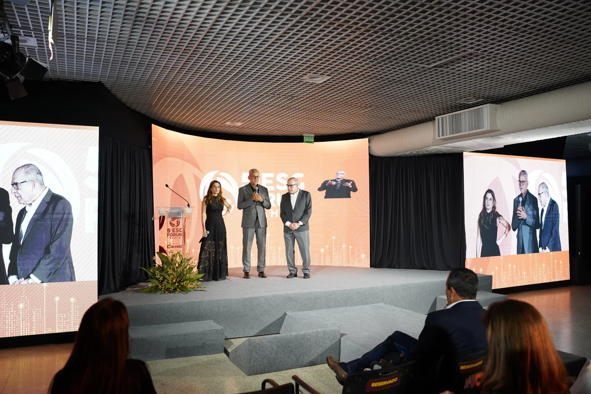 Renata de Magalhães Correia, Isaac Edington e Antonio Carlos Magalhães Jr. por Walter Guedes 