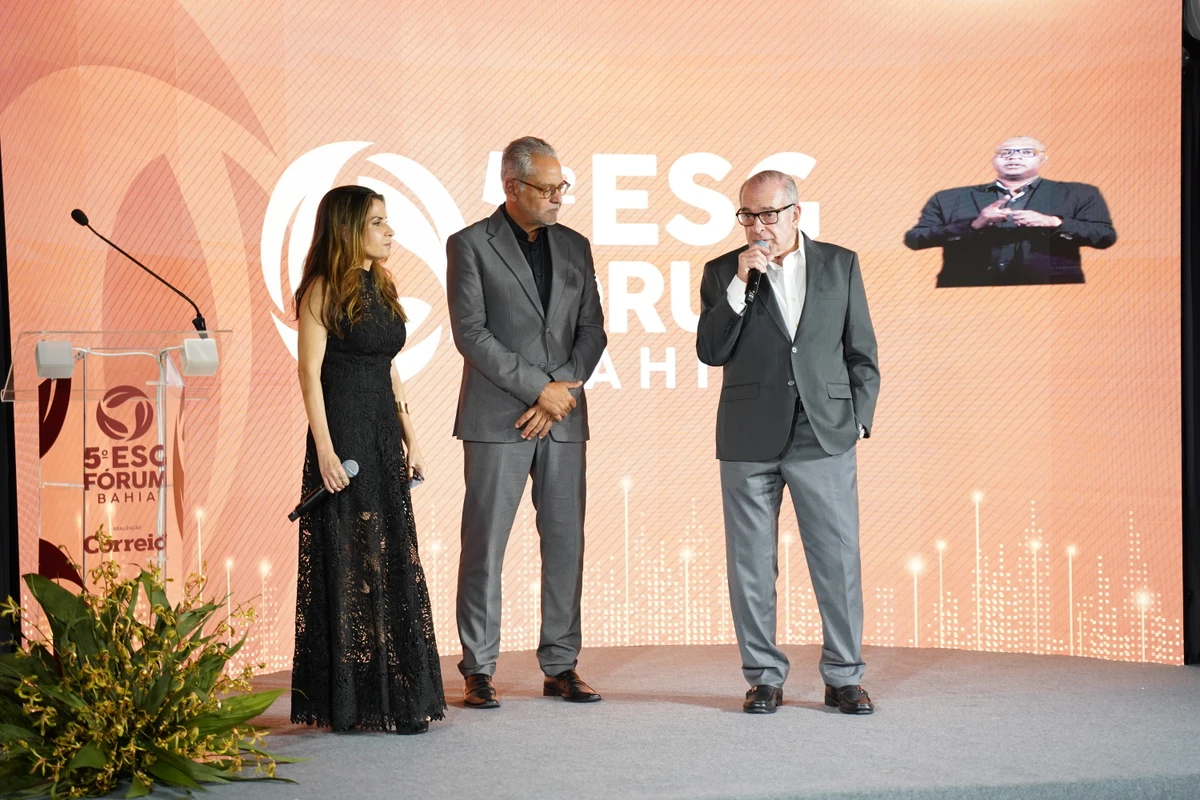 Renata de Magalhães Correia, Isaac Edington e Antonio Carlos Magalhães Jr. por Walter Guedes 