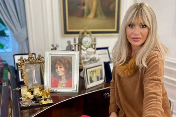 Alessandra Mussolini venceu o Big Brother italiano por Reprodução