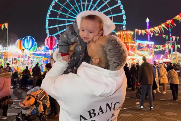 Amanda Araújo, Richarlison e o bebê  por Reprodução/Instagram