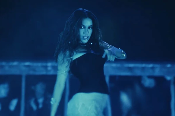 Anitta no clipe de 