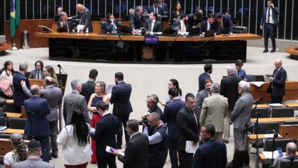 Câmara dos Deputados aprovou a medida na quarta-feira (20)
