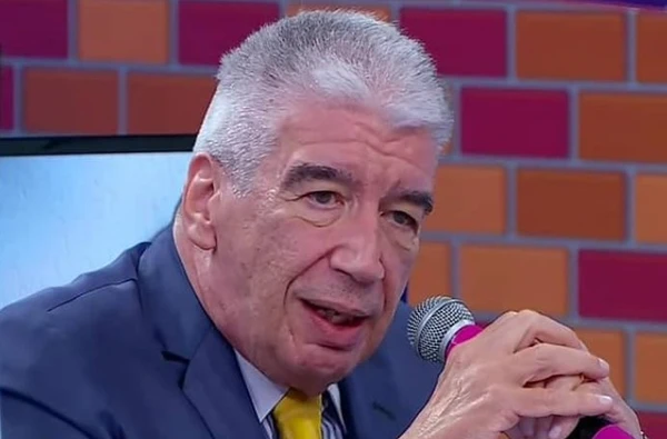 Décio Piccinini por Reprodução