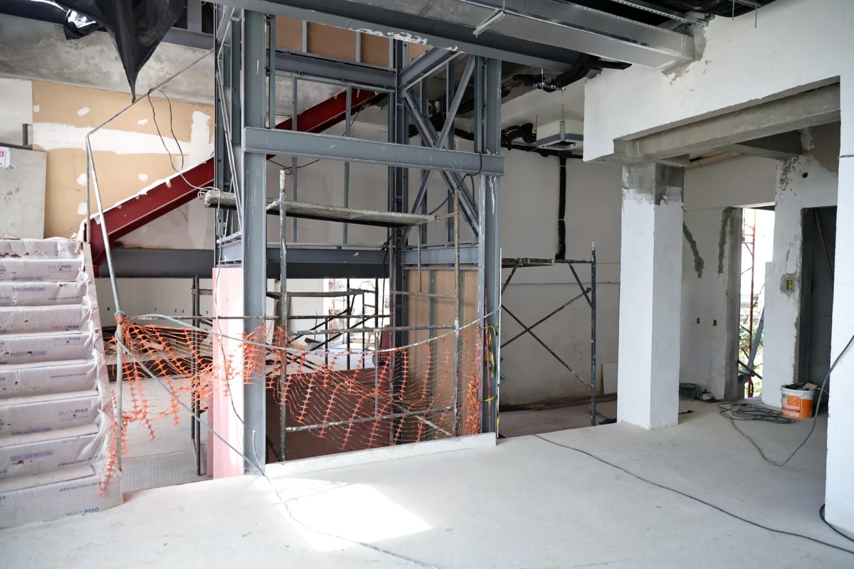 Obras do Teatro Vila Velha por Bruno Concha/Secom PMS