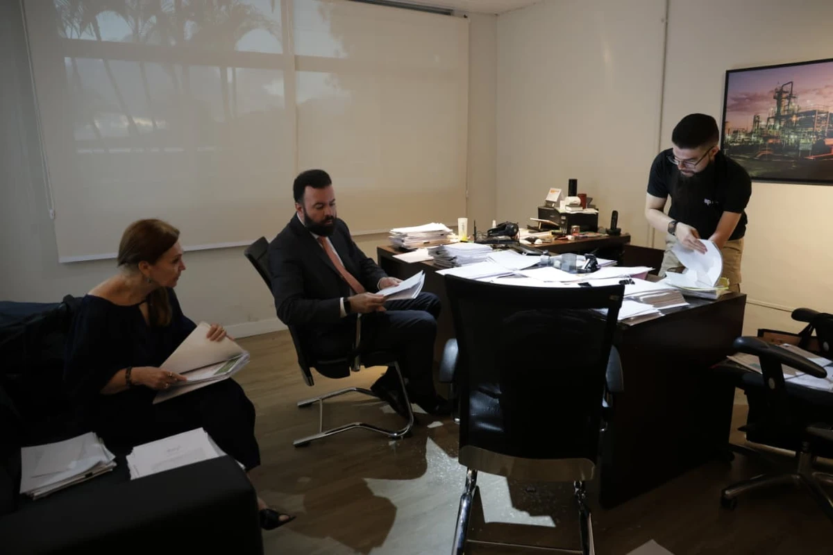 ’Operação Khalas’ é deflagrada contra esquema de sonegação fiscal de R$ 400 mi no setor de combustíveis por Divulgação 