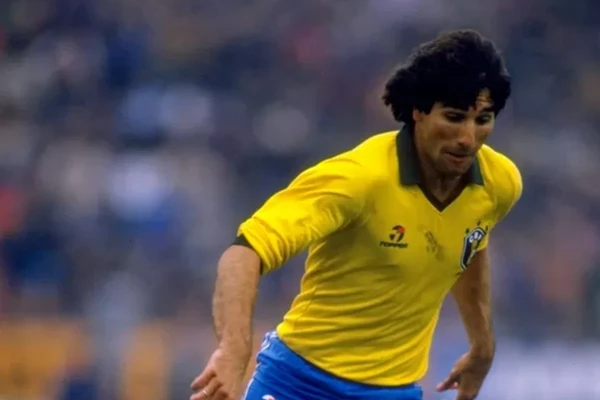 Renato Gaúcho (1986): Atacante ficou fora da lista final após episódio de indisciplina na concentração da Seleção em Belo Horizonte. por Reprodução