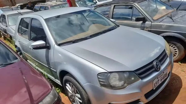 Veículos estão disponíveis em leião do Detran por Detran-SP