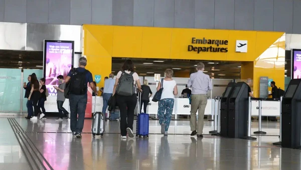 Voa Brasil abre as portas do mercado aéreo para a terceira idade por Rovena Rosa/Agência Brasil