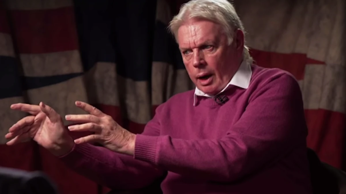 Icke também realiza palestras sobre sociedade, mídia e poder. por Reprodução