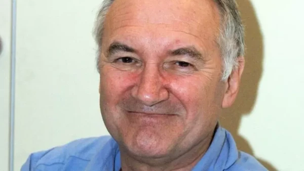 Ator britânico Michael Keating por Reprodução | Shutterstock
