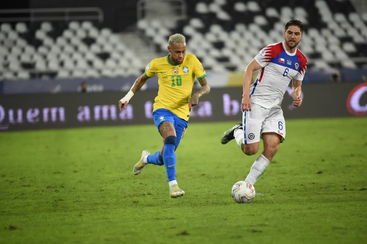 Neymar pela Seleção Brasileira por Shutterstock