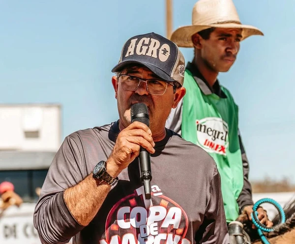 prefeito de Macaúbas, Aloisio Rebonato (MDB), 