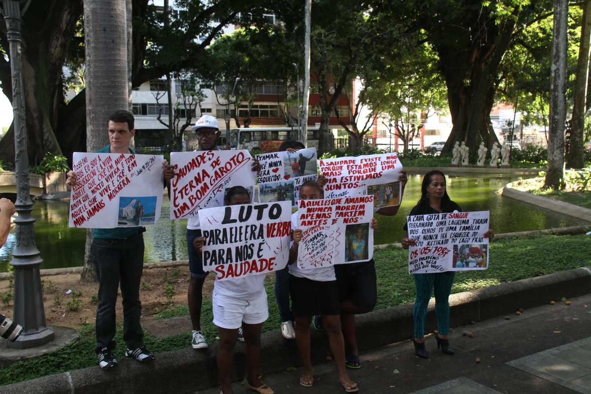 Protestos após a morte de Itamar por Arquivo CORREIO/Evandro Veiga