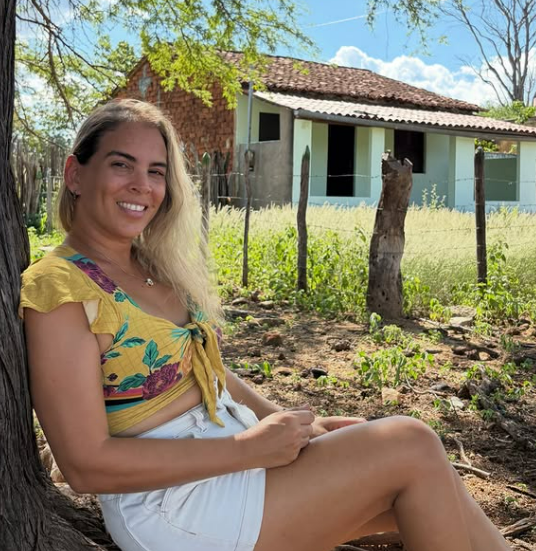 Premiada como cantora destaque em 2024, Thaise defende o fortalecimento do forró durante o ano inteiro por Divulgação