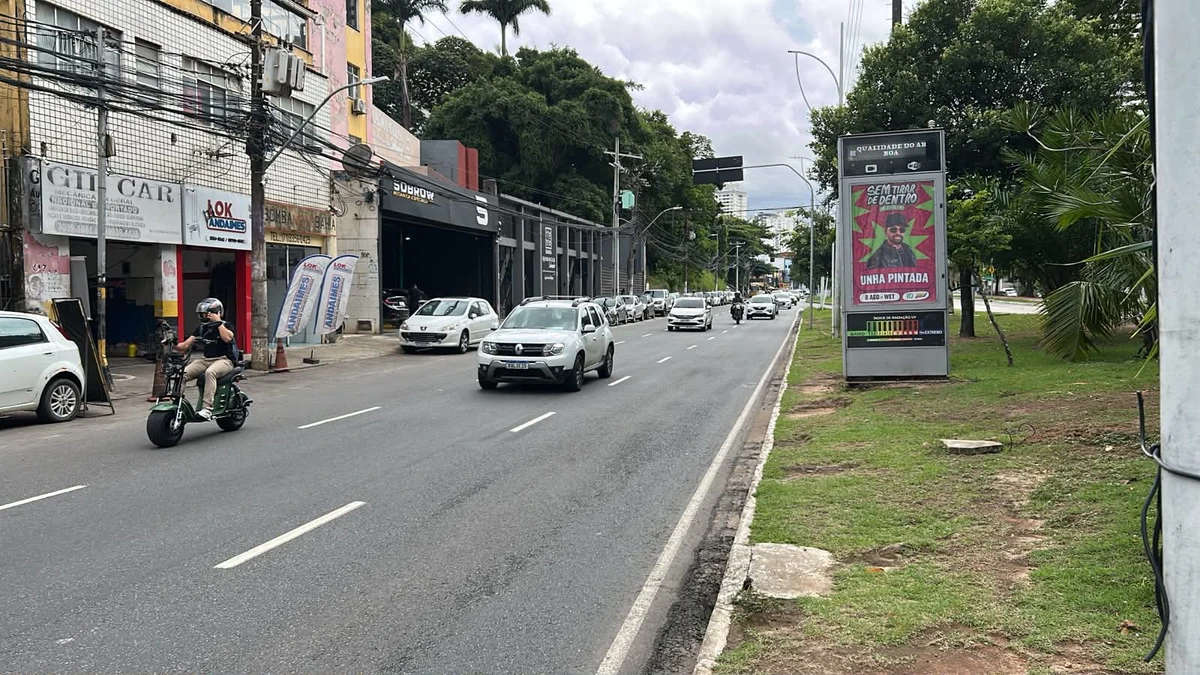 comerciantes da Vasco da Gama pagam até R$ 400 por semana ao CV por Bruno Wendel/CORREIO