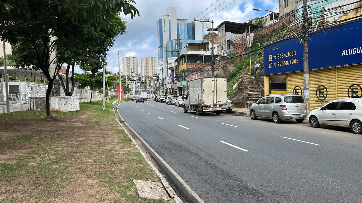 comerciantes da Vasco da Gama pagam até R$ 400 por semana ao CV por Bruno Wendel/CORREIO