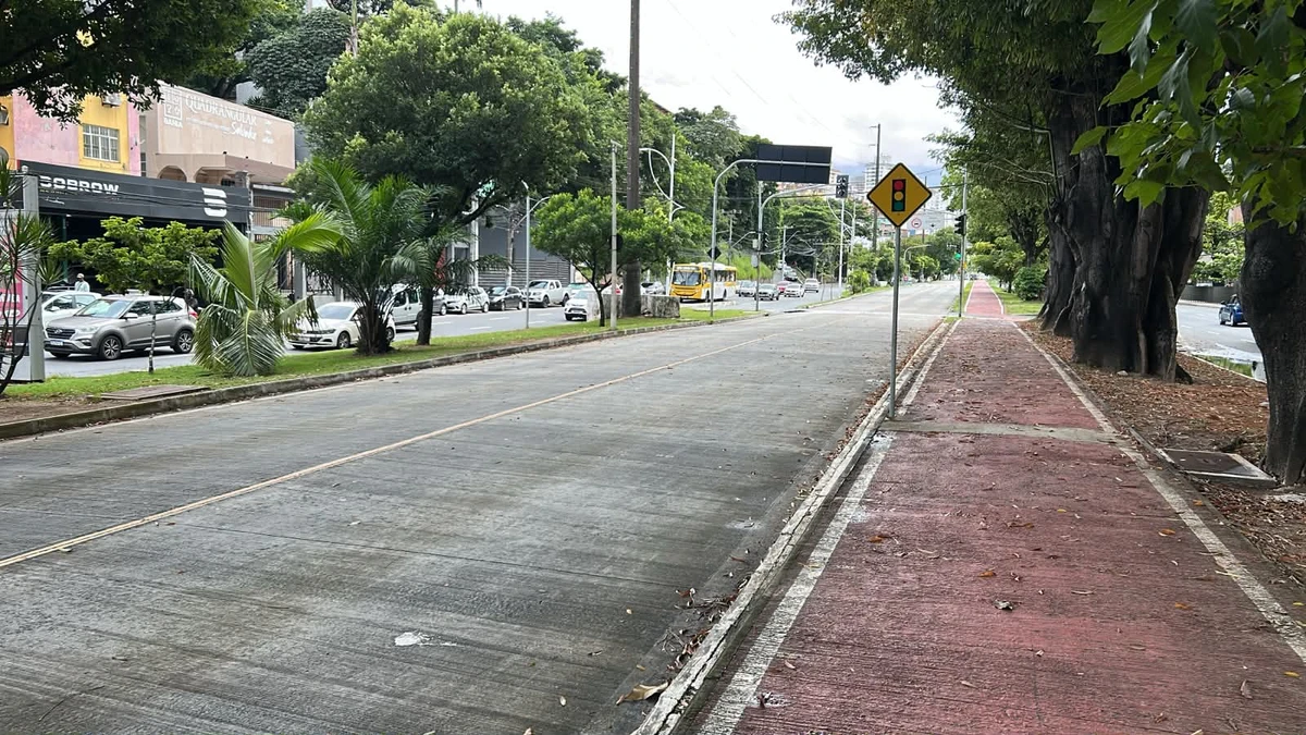 comerciantes da Vasco da Gama pagam até R$ 400 por semana ao CV por Bruno Wendel/CORREIO