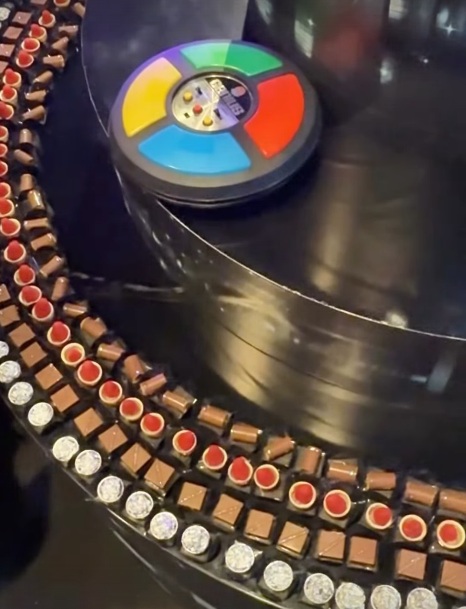 Festa de 50 anos de Ticiane Pinheiro por Reprodução/Instagram