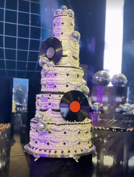 Festa de 50 anos de Ticiane Pinheiro por Reprodução/Instagram