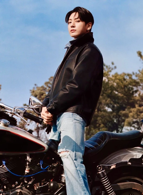 JungKook e Calvin Klein por Reprodução