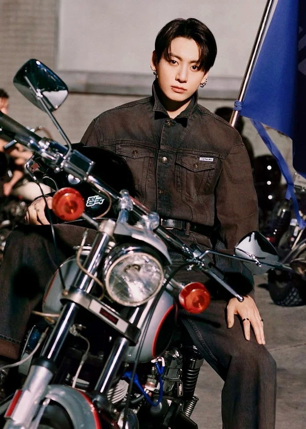 JungKook e Calvin Klein por Reprodução