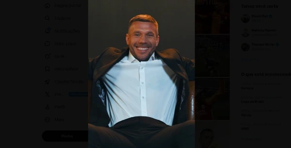 Lukas Podolski acumulou 130 jogos e marcou 49 gols