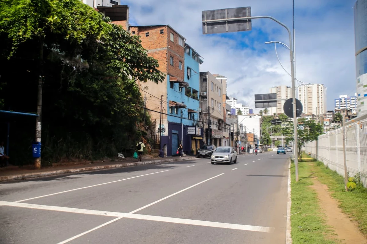 Lojas fechadas: CV queria R$ 400 por semana