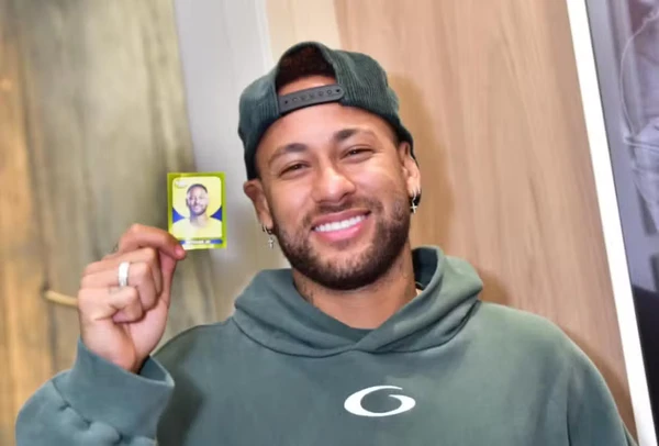 Neymar recebeu primeiro exemplar da figurinha