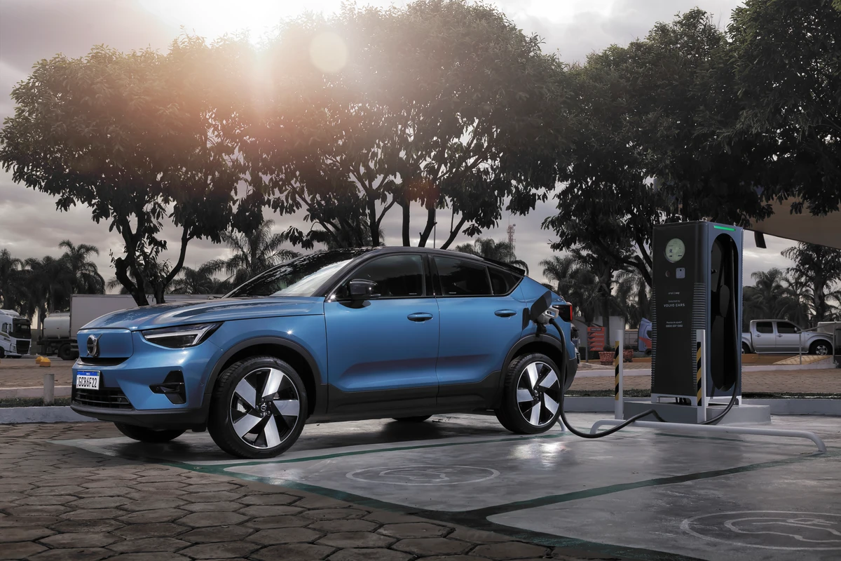 O interesse pelo carro elétrico está estável 