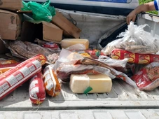 Imagem - Multa de até R$ 38 mil: 200 kg de produtos estragados são retirados de supermercados e frigoríficos
