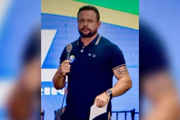 Ademar Popeye era dirigente municipal do PL por Reprodução