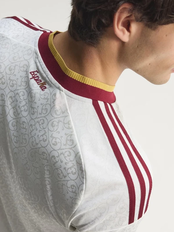 Camisa da Espanha para Copa do Mundo 2026 por Divulgação 